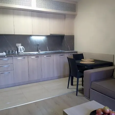 Golden Sands Hotel Апартаменты