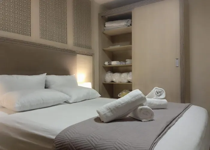 アパート Golden Sands Hotel ゴールデンサンド