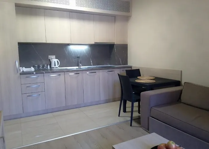 Golden Sands Hotel アパート